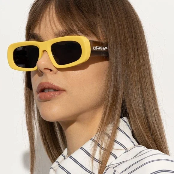 Off-White | Accessories | Nwt Offwhite Oeri65s23pla001807  display picture 1